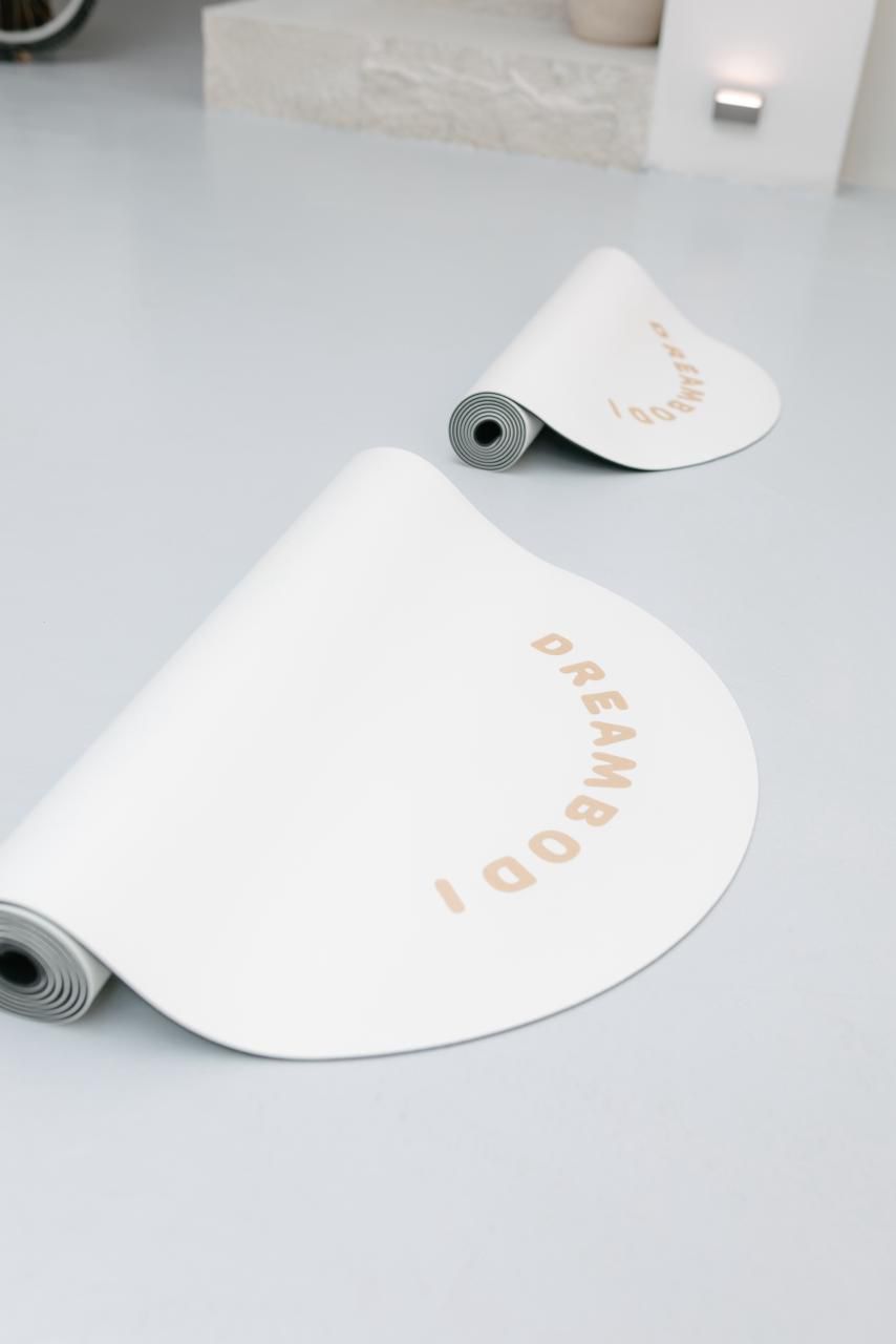 Arch-Shape Yoga Mat